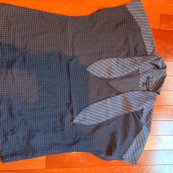 2 gorgeous Banana Republic Tops - Picture 3 of 4